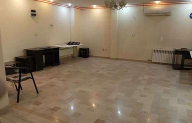 میدان نامجو 92 متر