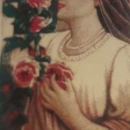 قالیچه دستباف با طرح و نقشی زیبا