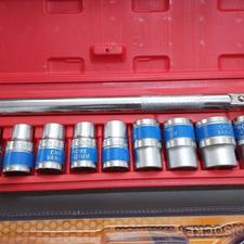 یک دست بکس درجه یک .........11 پارچه