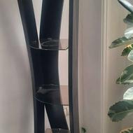 ویترین کاملا سالم بدون صدمه دیدگی