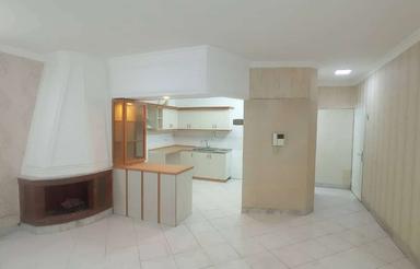 85 متر بر خیابان مطهری