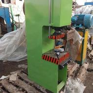 فروش یک عدد دستگاه پرس سیفرم 25تن