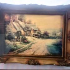 تابلو پوستی با قاب چوبی