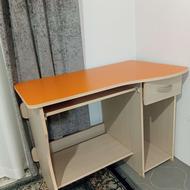 میزکامپیوتر سالم درحد نو