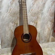 گیتار نونو با کیف