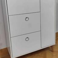 جاکفشی و کنسول شیک