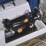 فروش یک عدد چرخ خیاطی برقی مارک دوگل سالم به شرط دوخت