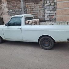 پیکان وانت دوگانه کارخانه بیرنگ بود خودم دوره رنگ کردم