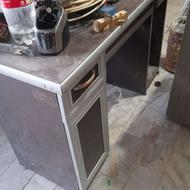 میز طرحی و میز کامپیوتر