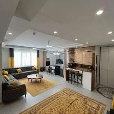 70متری روبنما سالن پرده خور*کم واحد*پارکینگ سندی*وام دار