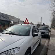 206مدل 89 شاسی سالم