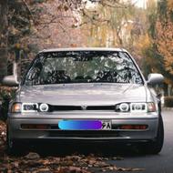 هوندا اکورد 93 نقره ای