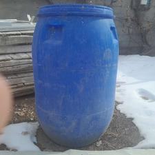 بشکه پلاستیکی نشکن باضخامت 1سانتیمتری