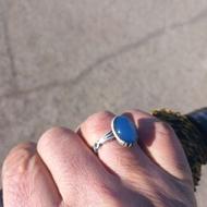 عقیق کبود دست ساز و خوش رخ