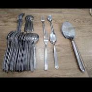 قاشق و چنگال