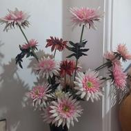 گل مصنوعی ودو گلدان