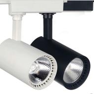 دنیای برق اظهری