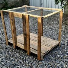 قفس چوبی نو و محکم