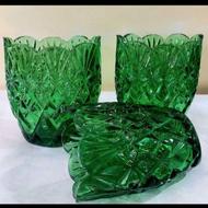 جاکاردوچنگال و کاسه بشقاب بزرگ