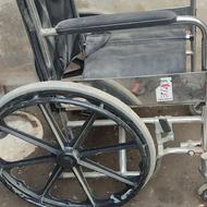 ویلچر بزرگ و کوچک