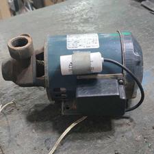 پمپ اب خانگی