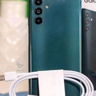 گوشی بدون خط و خش آ 04 اس