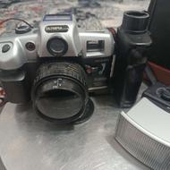 دودستگاه دوربین عکاسی