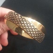 دستبند سیاه قلم