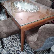 میز ناهار خوری 4 نفره در حد نو