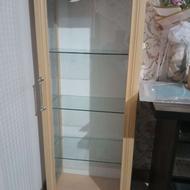 کمد شیشه ای چوبی