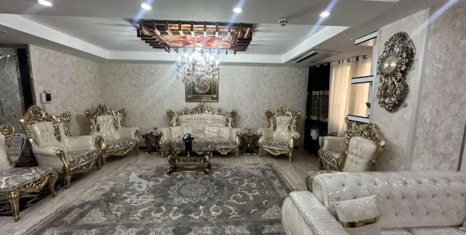 140 متر دو خواب میدان اتریش