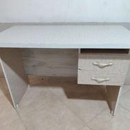 میز تحریر و مطالعه