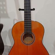 گیتار سنتور ویولن سه تار دوتار دمبوره جیرفت