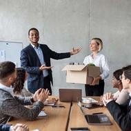 نیازمند همکار کامنت گذار خانم برای صفحه فروش آب رسان هستیم