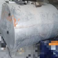 تانکر مخزن فلزی آب