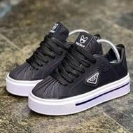 کفش کتونی کتانی دایسی