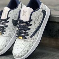 کتونی کفش کتانی نایک جردن وان