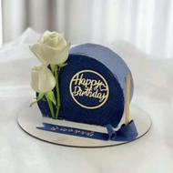 به یک همکار خانم جهت کار در فروشگاه قنادی رز