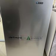 یخچال 9 فوت ایستکول