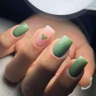 نیازمند ناخنکار خرفه ای و دستیار سالن