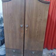 یک جفت کمد چوبی دوکشو سالم وتمیز