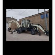 بیل مکانیکی آمیک سه کاره لاستیکی