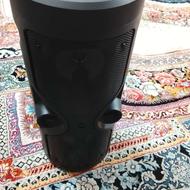 اسپیکر نو در دو رنگ موجوده