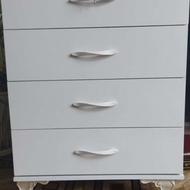 دلاور چهار کشو