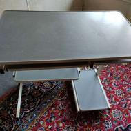 میز کامپیوتر