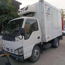 ایسوزو یخچال دار