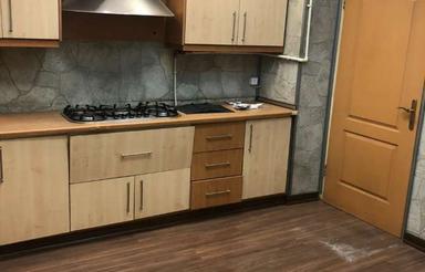 اپارتمان مسکونی با موقعیت اداری در کارگر پایین تر از انقلاب