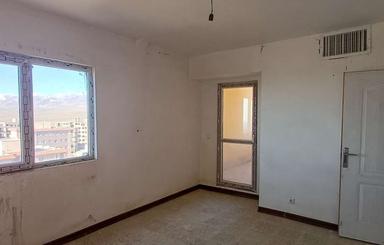 واحد خوش ساخت و خام