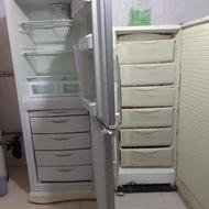 یک عدد فریزر