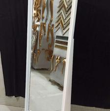 آینه ایستاده